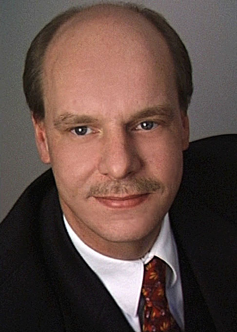 ANDREAS PRALLE 1 COLOR.jpg